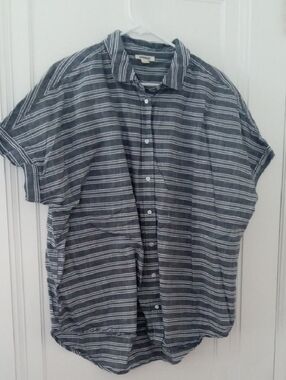 WOMEN xxl gray white striped short sleeve top